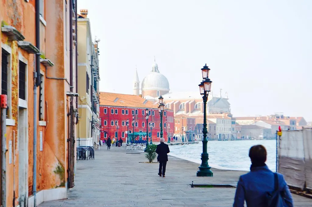La Casa Con Il Biliardo Venisejetaime Apartman  Velence