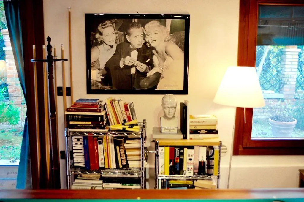 דירות La Casa Con Il Biliardo Venisejetaime 0*, ונציה איטליה